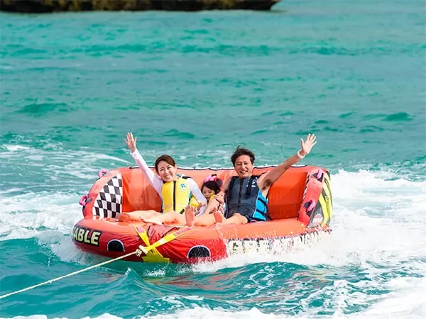 沖縄マリンスポーツ3｜ビッグマーブル｜恩納海浜公園　ナビービーチ