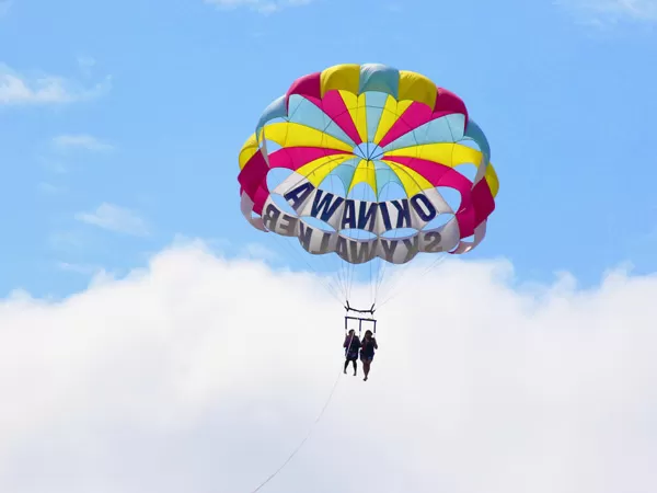 パラセーリング