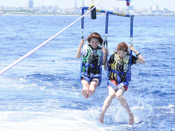 スカイウォーカー｜沖縄｜宜野湾｜パラセーリング＋青の洞窟スノーケル