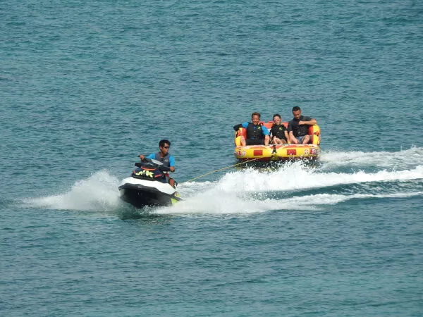 当日用意のあるものの中から3種目のチューブを！≪スーパーブッバ≫