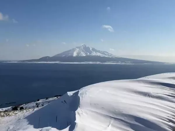 【1グループ貸し切り♪】冬のスノーハイキング　香深～礼文林道～香深　約３時間３０分～４時間