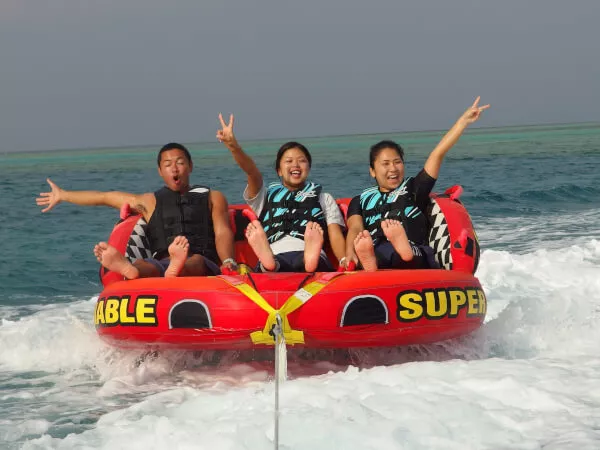 スーパーマーブル