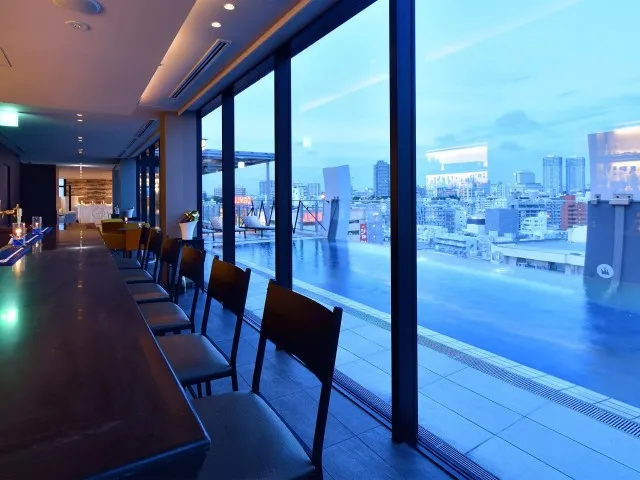 ホテルアクアチッタナハ バー