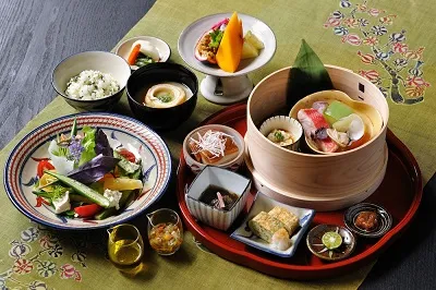 星のや沖縄 お食事