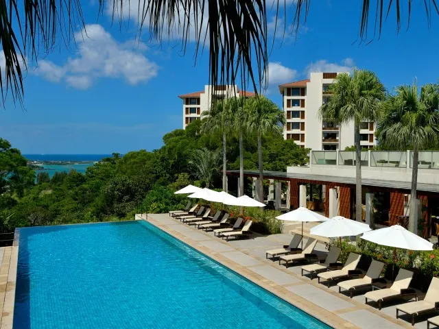 ジ・アッタテラス クラブタワーズ 屋外プール