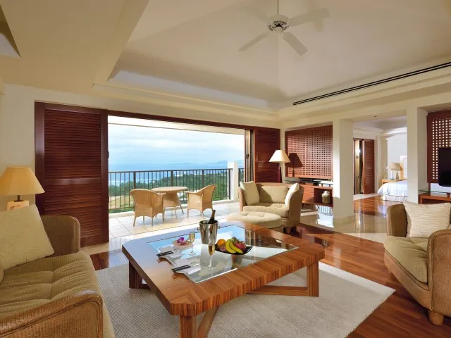 ジ・アッタテラス クラブタワーズ 室内