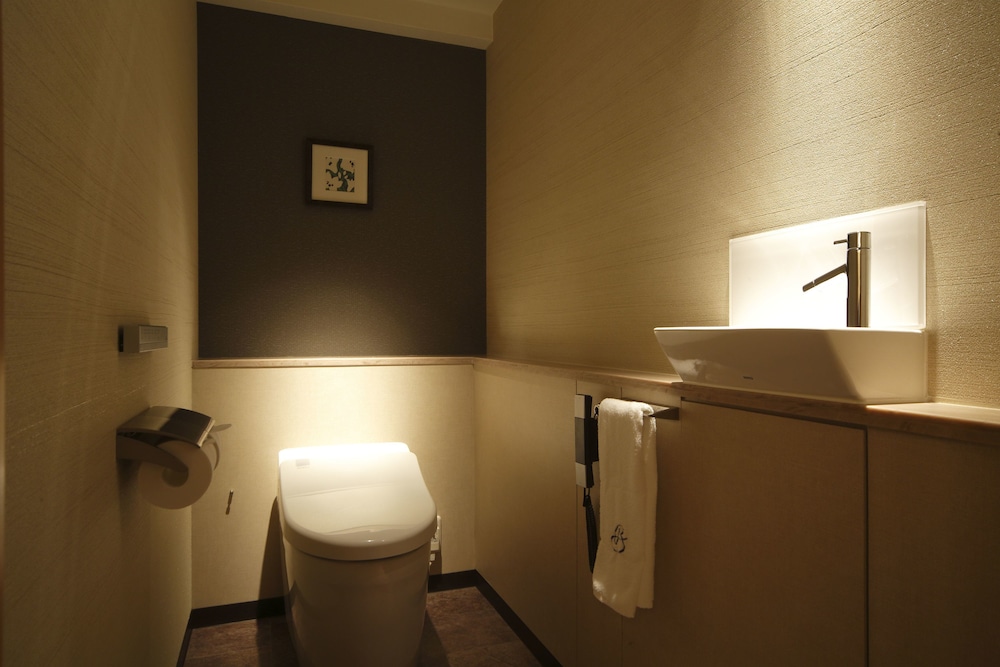 プレミアム ツインルーム えん 禁煙(42㎡) 客室の設備とサービス1 | 京都ブライトン ホテル