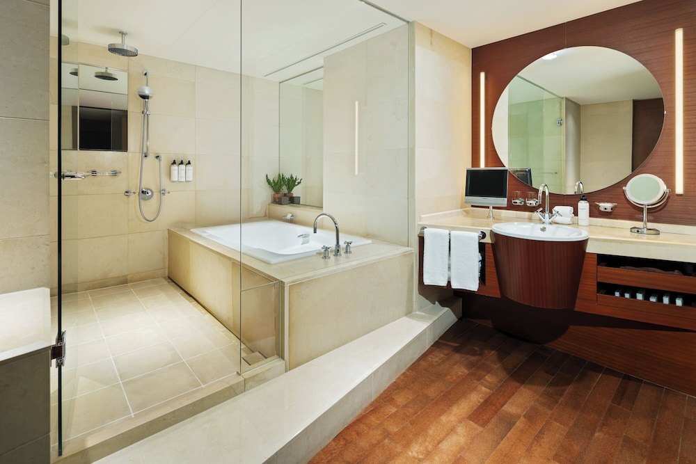 ファミリー スイート ベッド (複数台) バスルーム0 | グランド ハイアット 東京