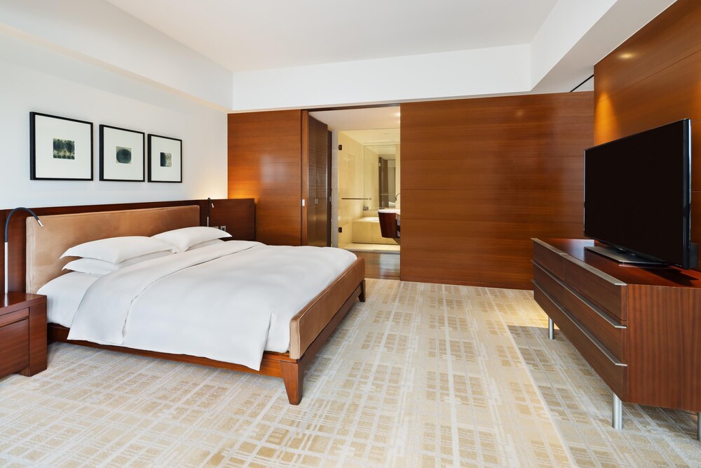 グランド スイート キングベッド 1 台 客室7 | グランド ハイアット 東京