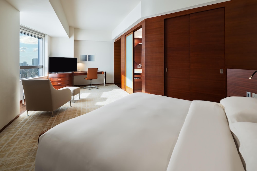 デラックス ルーム キングベッド 1 台 客室8 | グランド ハイアット 東京