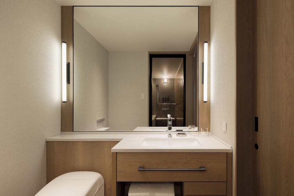 翠 プレミアム スーペリア, 1 キング バスルーム0 | シェラトン都ホテル東京