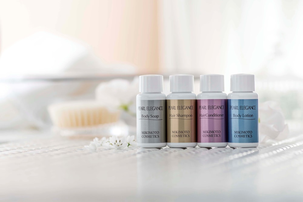 翠 プレミアム スーペリア, 1 キング 客室の設備とサービス1 | シェラトン都ホテル東京