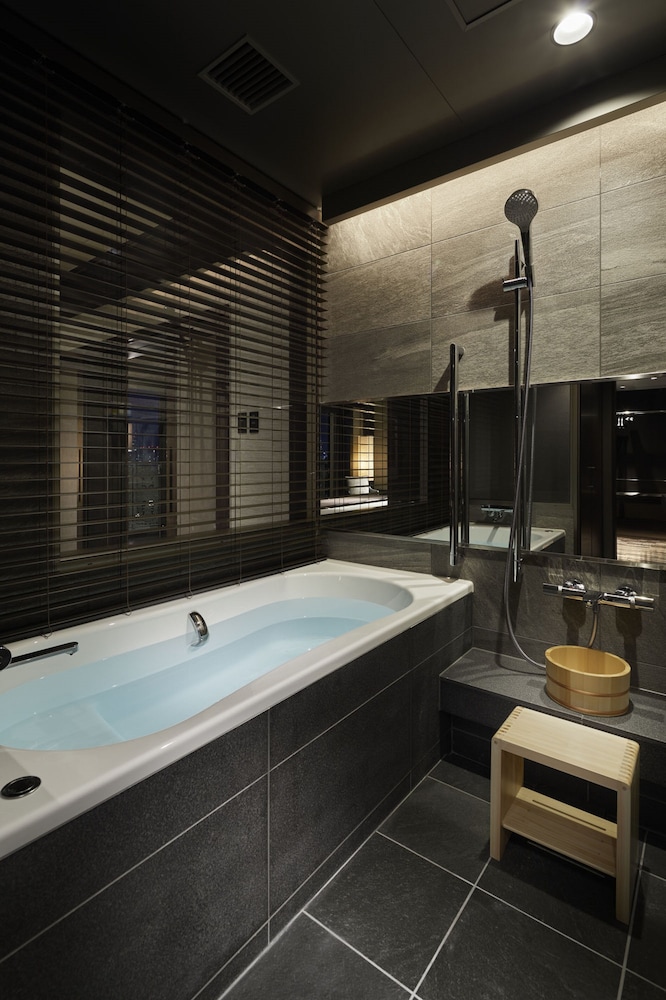 エグゼクティブクラブスイート キング ラウンジ利用付 禁煙 バスルーム1 | グランドプリンスホテル新高輪