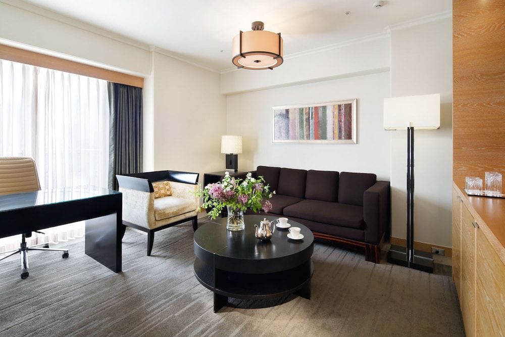 [クラブフロア] クラブスイートツイン 禁煙 専用ラウンジ利用込 リビング エリア0 | グランドプリンスホテル新高輪