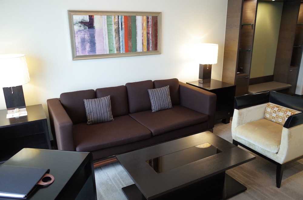 クラブジュニアスイート キング ラウンジ利用付 (禁煙) 客室1 | グランドプリンスホテル新高輪