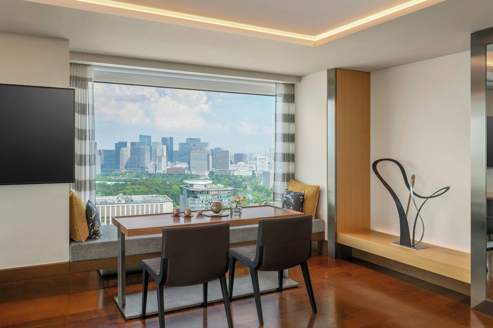 デザイナーズスイート クラブラウンジアクセス付 | ザ・プリンスギャラリー 東京紀尾井町、ラグジュアリーコレクションホテル