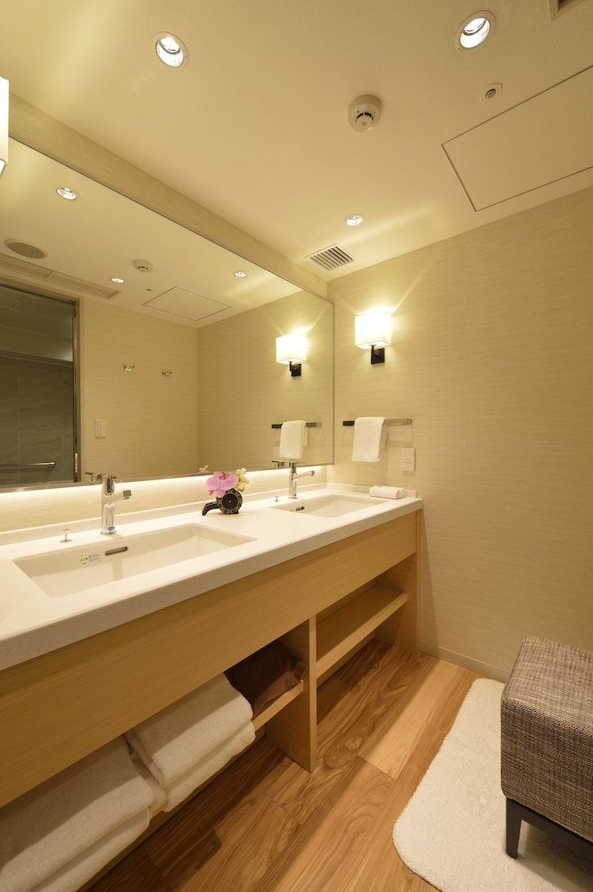 ラグジュアリーハリウッドツインルーム 禁煙A 44.4m2 (ジムアクセス、京都駅からシャトルバス付) バスルーム0 | 京都東急 ホテル