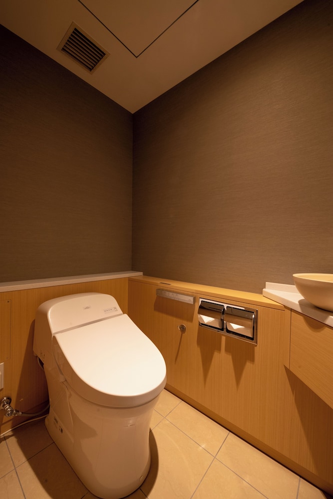 エグゼクティブトリート[和風スタイル] (ジムアクセス、京都駅からシャトルバス付) バスルーム2 | 京都東急 ホテル