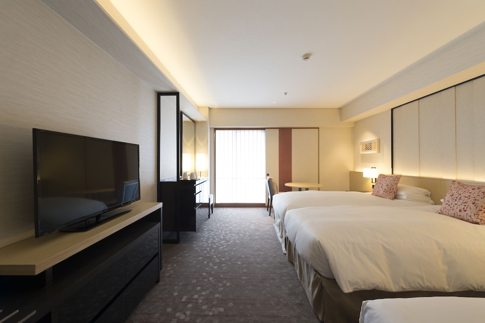 プレミアムトリプルルーム 禁煙 3名予約以外はベッド2台 (ジムアクセス) 部屋からの景観0 | 京都東急 ホテル