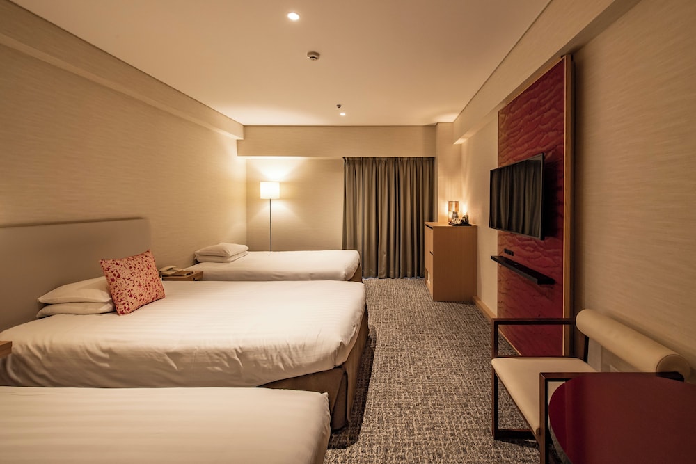 スーペリアトリプルルーム 4階 (3名予約以外はベッド2台) 客室1 | 京都東急 ホテル