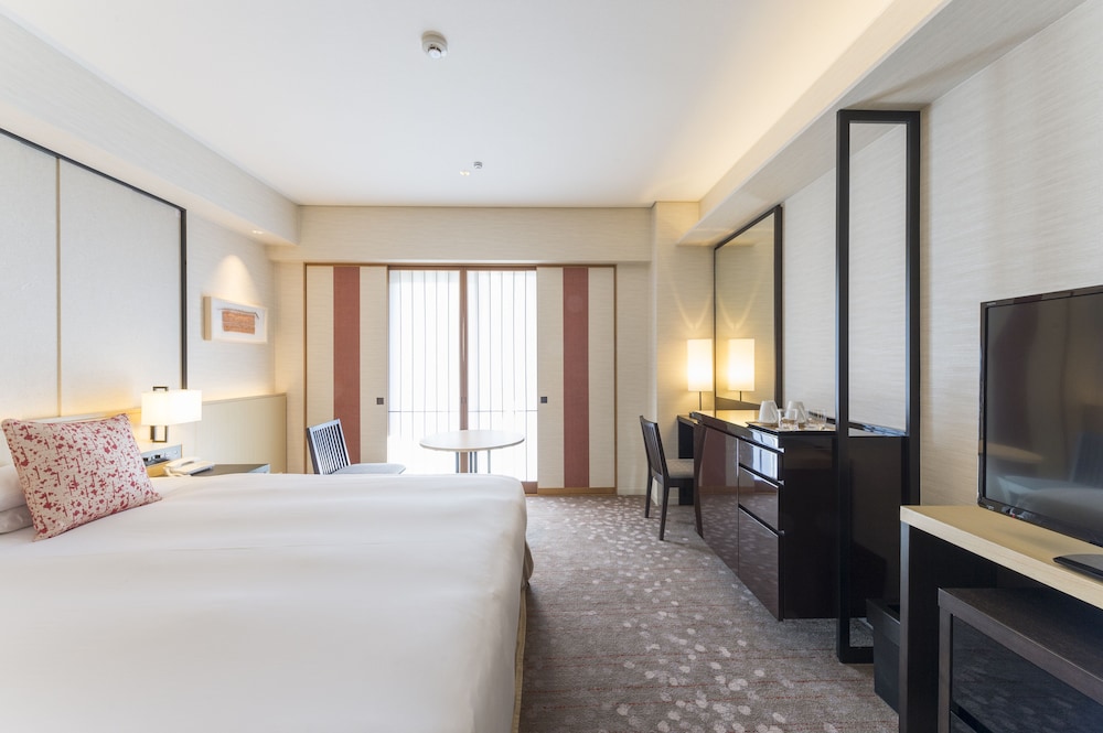 プレミアムダブルルーム 禁煙 (ジムアクセス、京都駅からシャトルバス付) 客室2 | 京都東急 ホテル