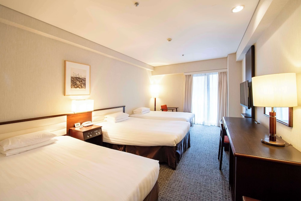 スタンダード トリプルルーム 禁煙 3名予約以外はベッド2台 (ジムアクセス、京都駅からシャトルバス付) | 京都東急 ホテル
