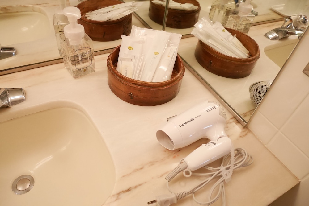 スタンダード ツインルーム 禁煙 バスルームの設備0 | ローズホテル横浜