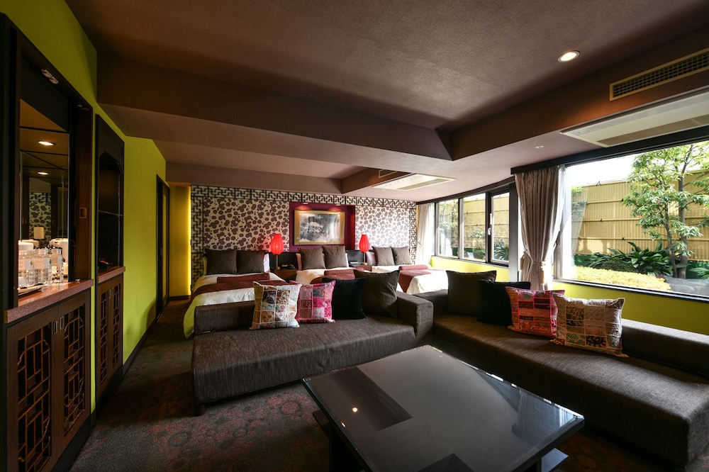 ダイナスティスイート 禁煙 客室1 | ローズホテル横浜