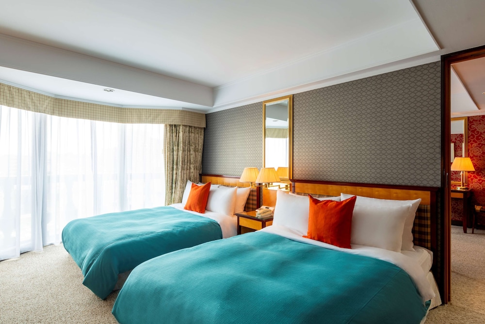 エグゼクティブ スイート 2 ベッドルーム 禁煙 客室1 | ローズホテル横浜