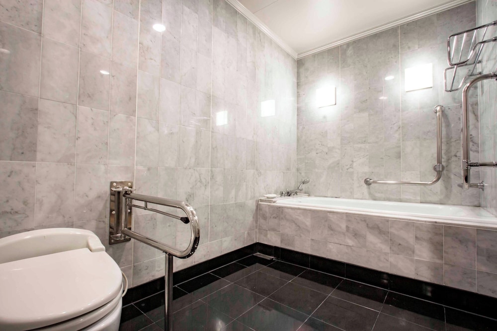 ルーム キングベッド 1 台 禁煙 バスルーム1 | ウェスティンホテル大阪