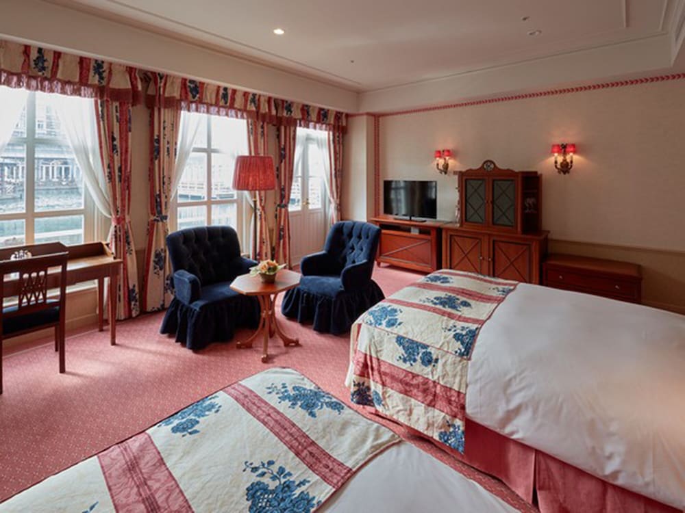 デラックスルームテラス付[初日入場券購入必須/翌日1DAYパスポート付] 禁煙 客室2 | ホテルヨーロッパ ハウステンボス