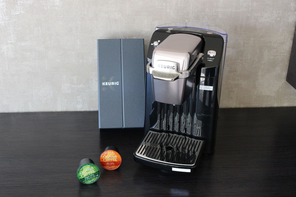 クラブ ルーム キングベッド 1 台 禁煙 客室の設備とサービス2 | ザ・プリンス 京都宝ヶ池、オートグラフ コレクション