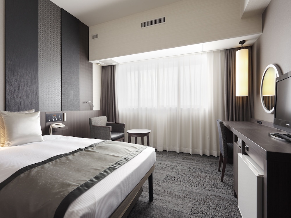 スーペリアセミダブル (禁煙) | アートホテル成田