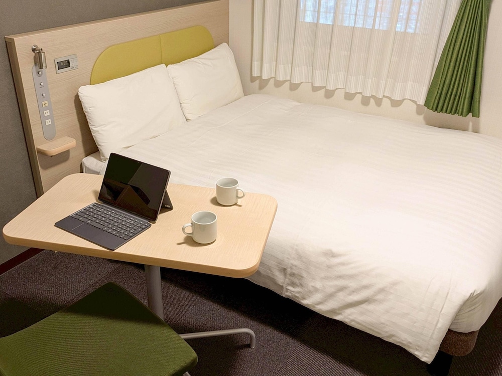 スタンダード ダブルルーム 禁煙 | コンフォートホテル高知