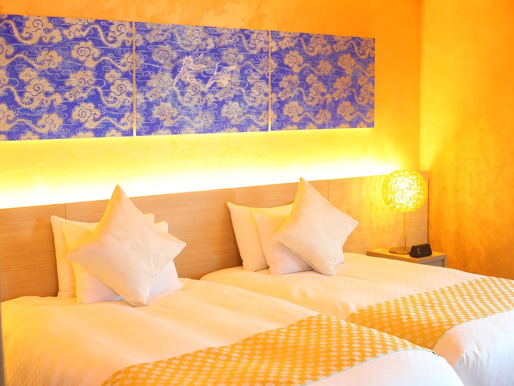 雲母唐長ルーム 金雲 | リーガロイヤルホテル京都