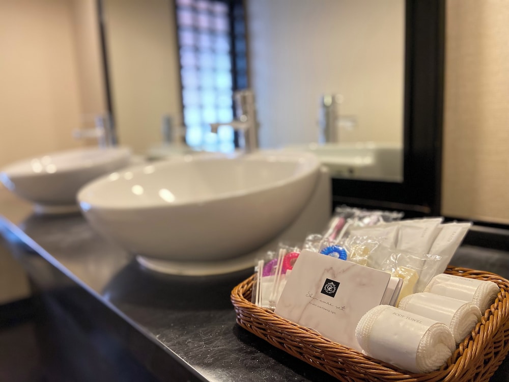 メインコテージ 禁煙 バスルーム1 | オクマプライベートビーチ & リゾート