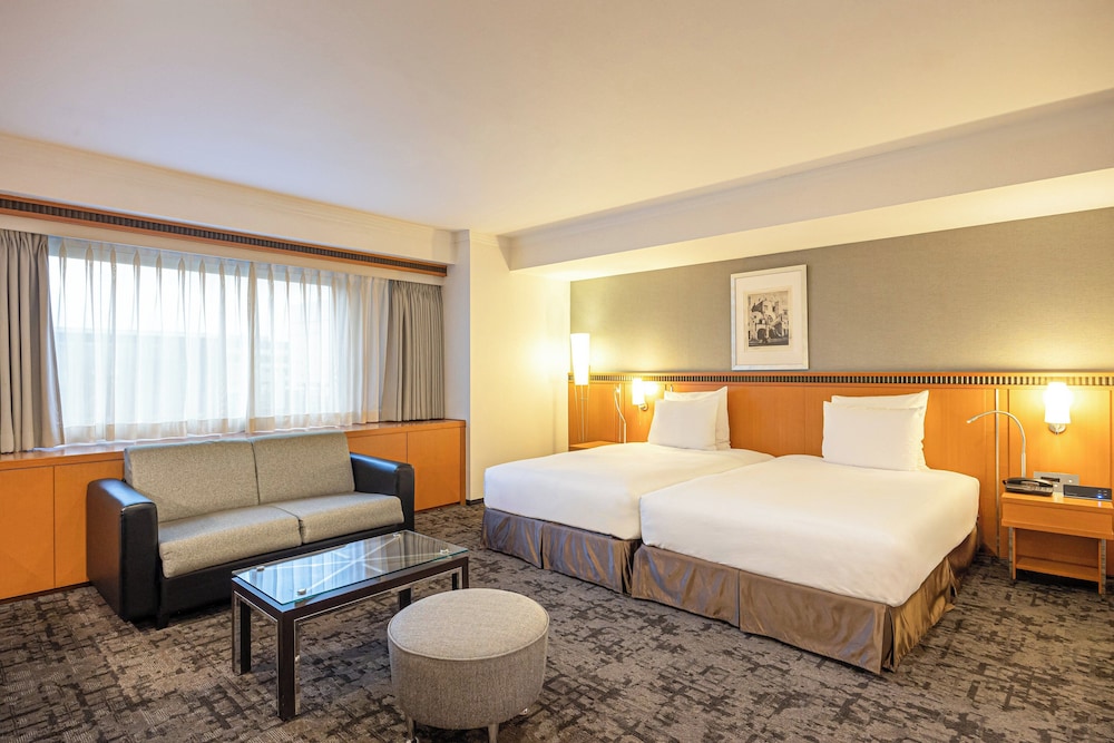 プレミアム ルーム ベッド (複数台) バリアフリー クラブラウンジ利用可 | ANAクラウンプラザホテル福岡 by IHG