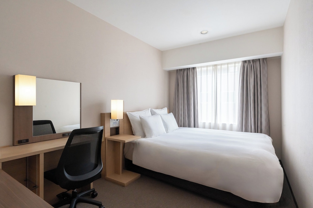 スタンダード ルーム クイーンベッド 1 台 客室4 | ANAクラウンプラザホテル広島 by IHG