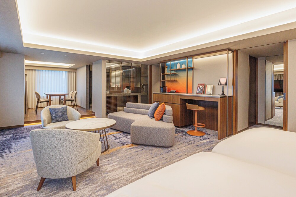 ジュニア スイート シングルベッド 2 台 バリアフリー クラブラウンジ利用可 | ANAクラウンプラザホテル広島 by IHG