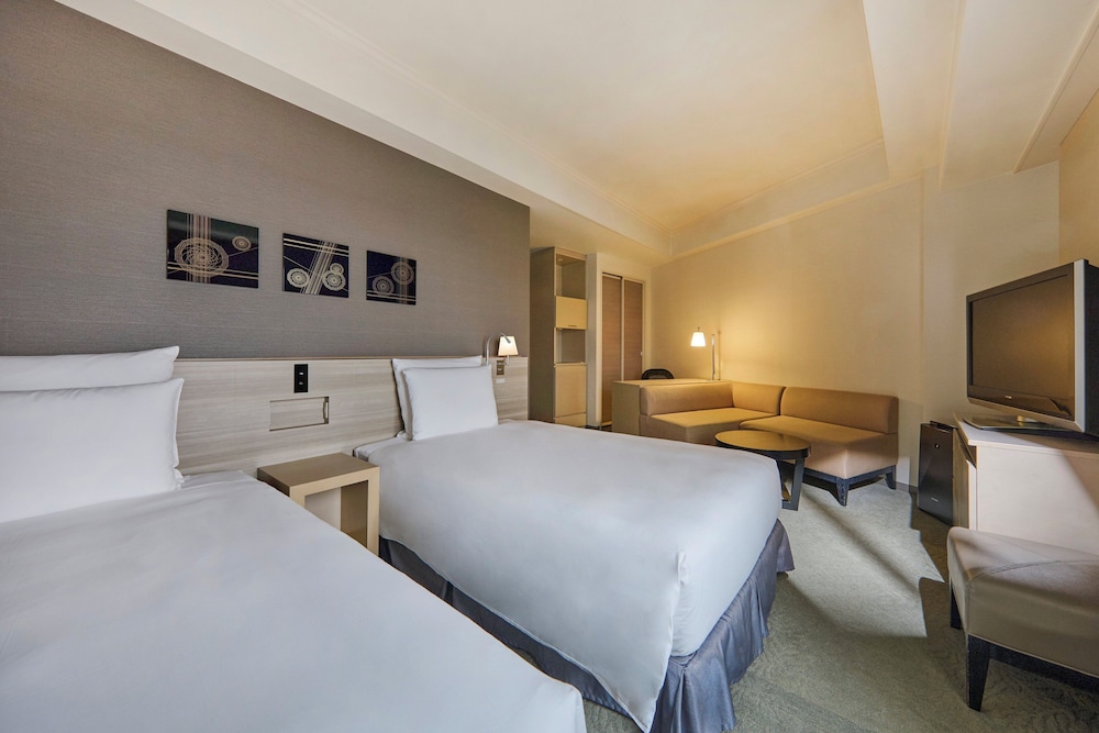 プレミアム ルーム シングルベッド 2 台 | ANAクラウンプラザホテル金沢 by IHG