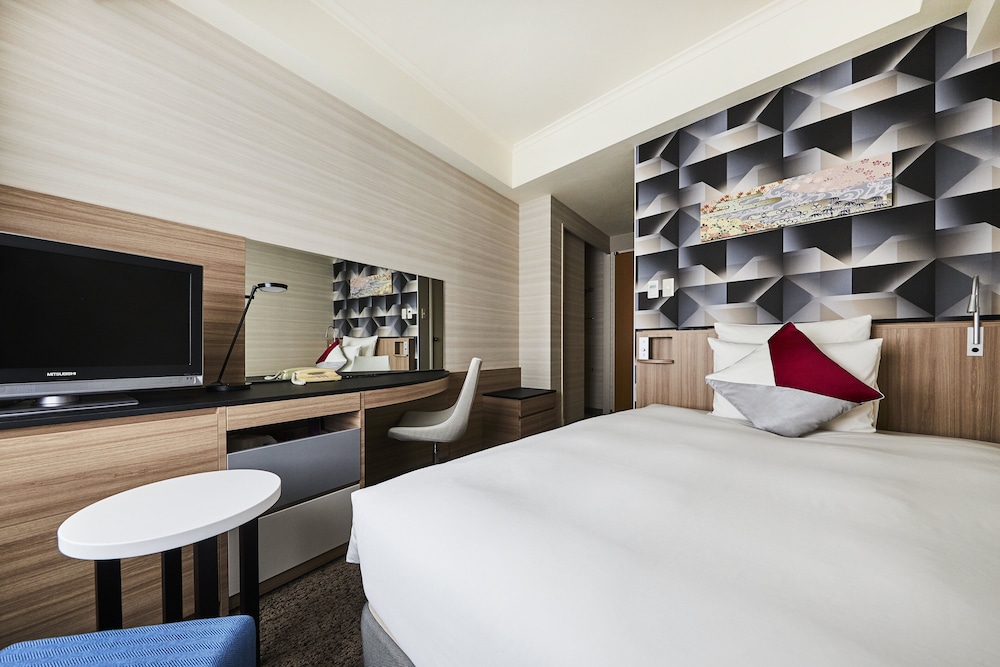 スタンダード ルーム ダブルベッド 1 台 (High Floor) 客室2 | ANAクラウンプラザホテル金沢 by IHG