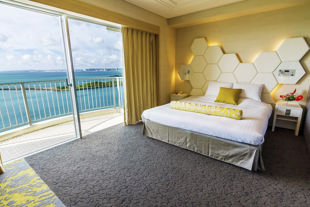 イーストウィング ダブル 禁煙 客室1 | ラグナガーデンホテル