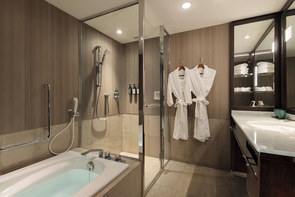 パノラミックジュニアスイートキングルーム 禁煙 (22-27F) バスルーム1 | ザ・プリンス パークタワー東京 - プリファード ホテルズ & リゾーツ LVX コレクション