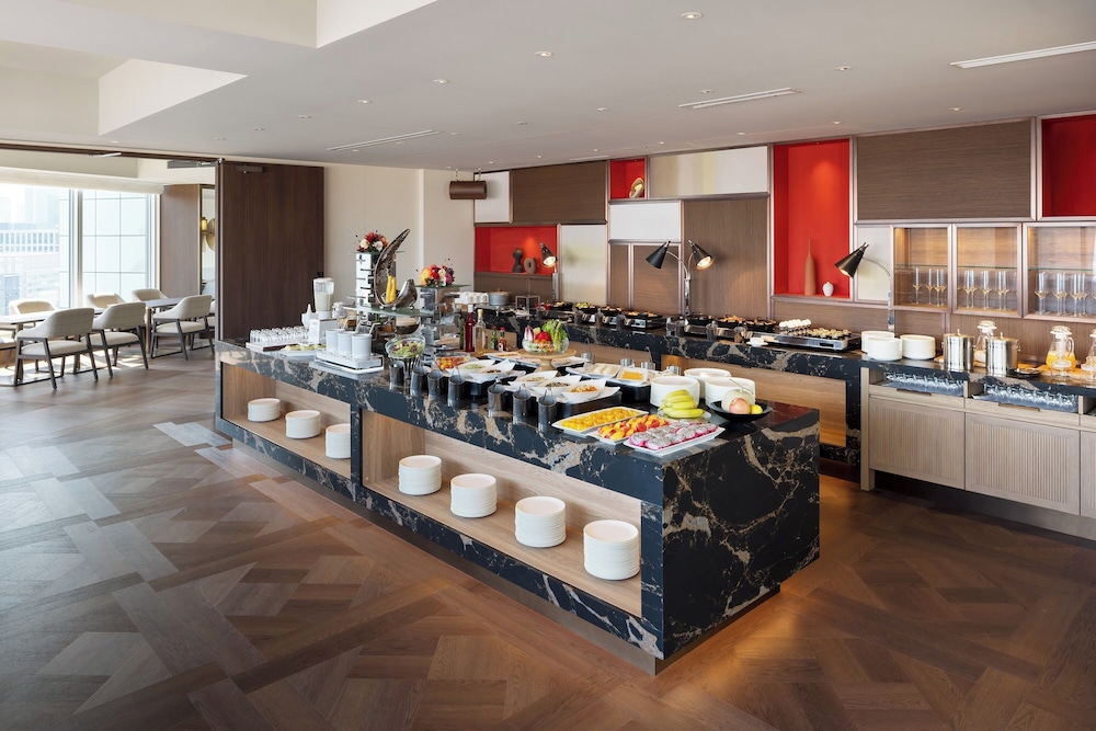 パノラミック キング 禁煙 クラブラウンジアクセス付き (20-27F) エグゼクティブ ラウンジ8 | ザ・プリンス パークタワー東京 - プリファード ホテルズ & リゾーツ LVX コレクション