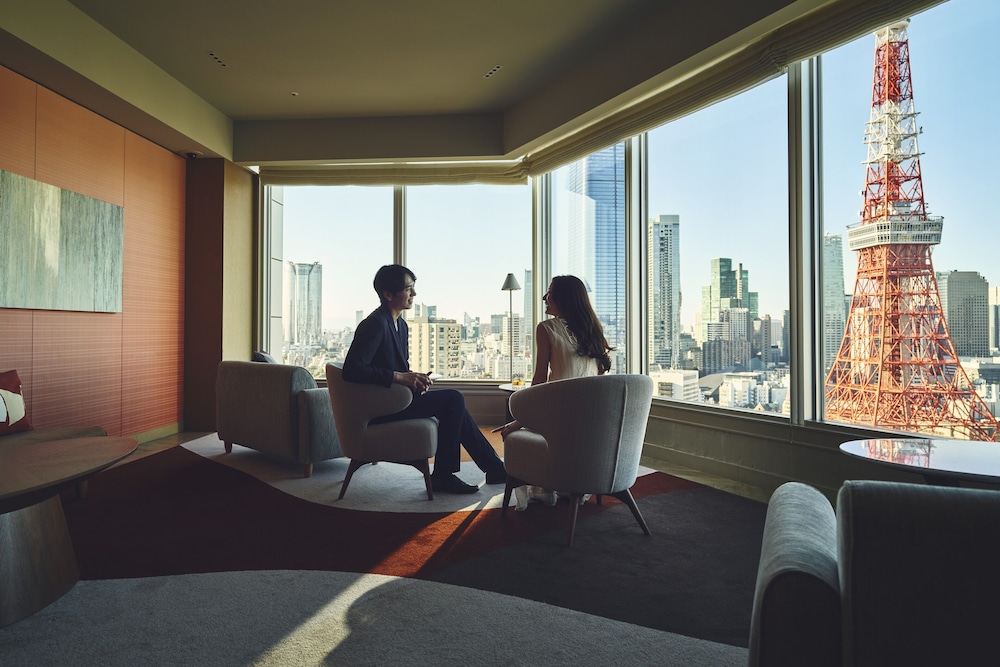 パノラミック キング 禁煙 クラブラウンジアクセス付き (20-27F) エグゼクティブ ラウンジ13 | ザ・プリンス パークタワー東京 - プリファード ホテルズ & リゾーツ LVX コレクション