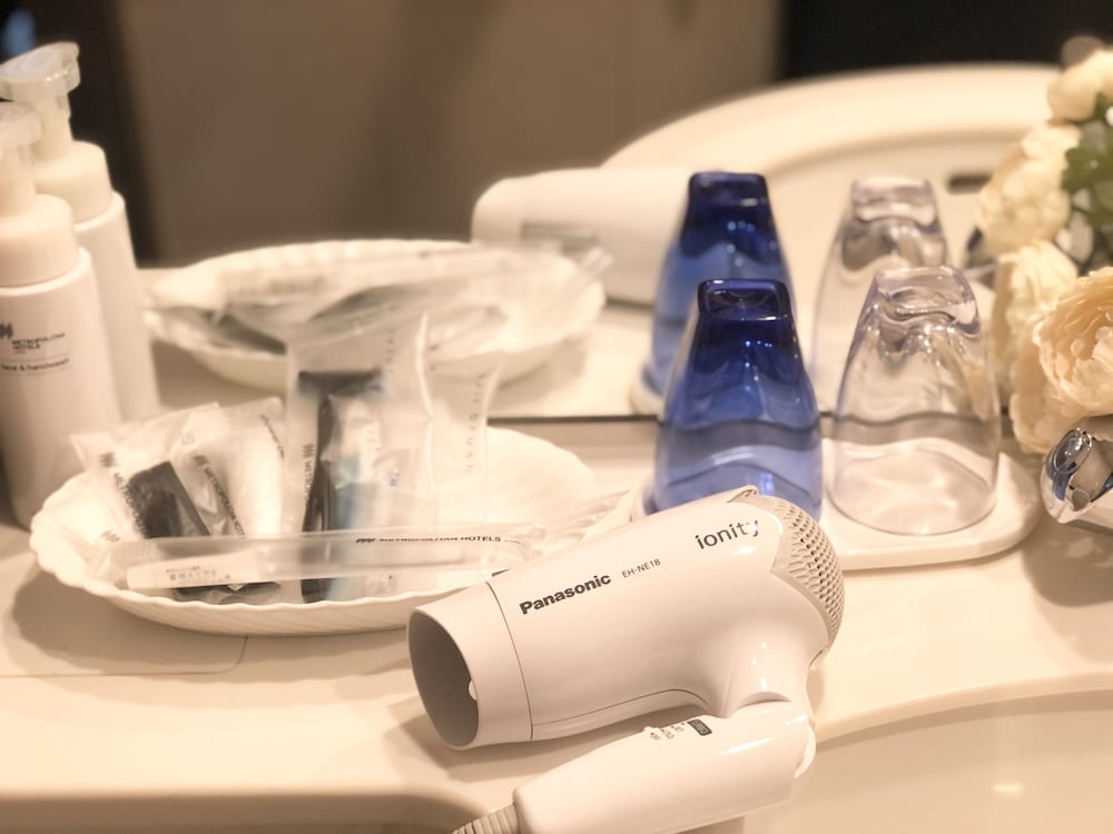 スーペリア クイーン 禁煙 (16-21F) 客室2 | ホテル メトロポリタン