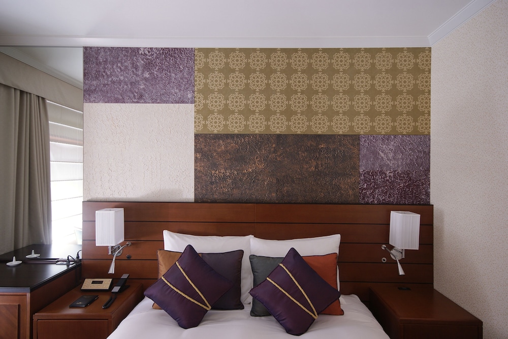 エグゼクティブクイーン 禁煙 (24F) 客室5 | ホテル メトロポリタン