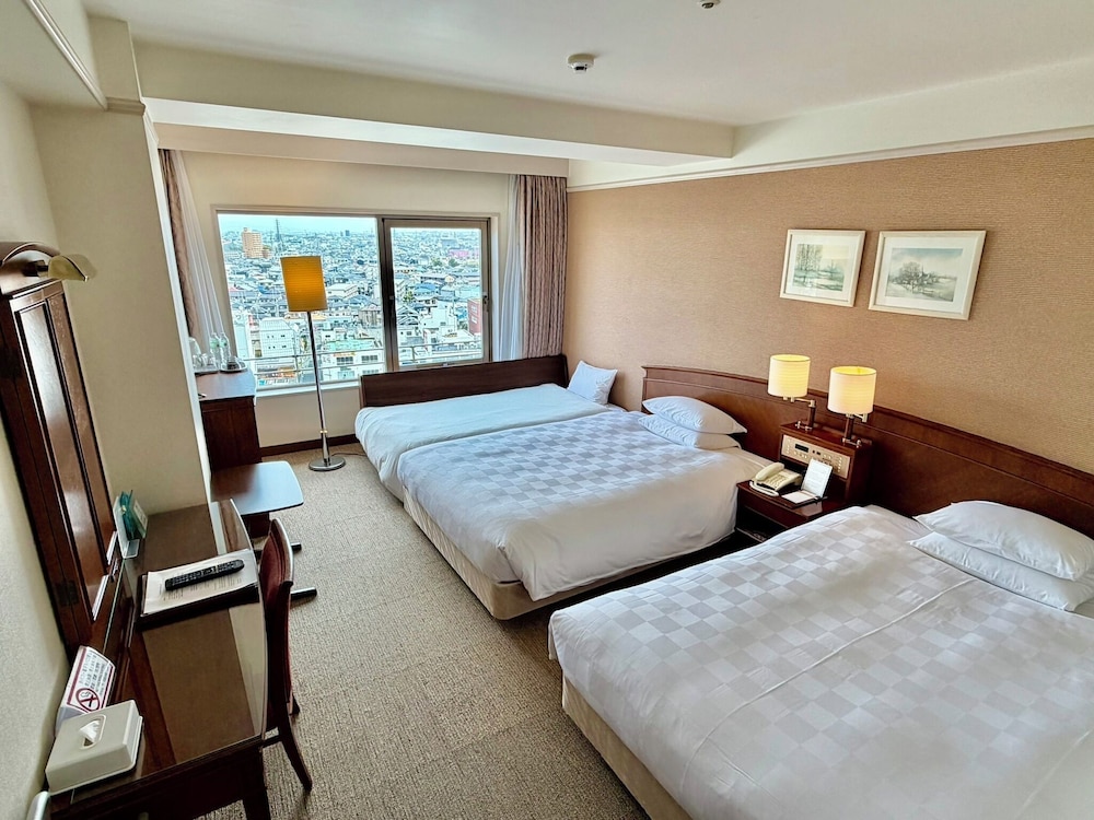 デラックス トリプルルーム (2 beds with 1 extra bed) | ベルビューガーデンホテル 関西空港