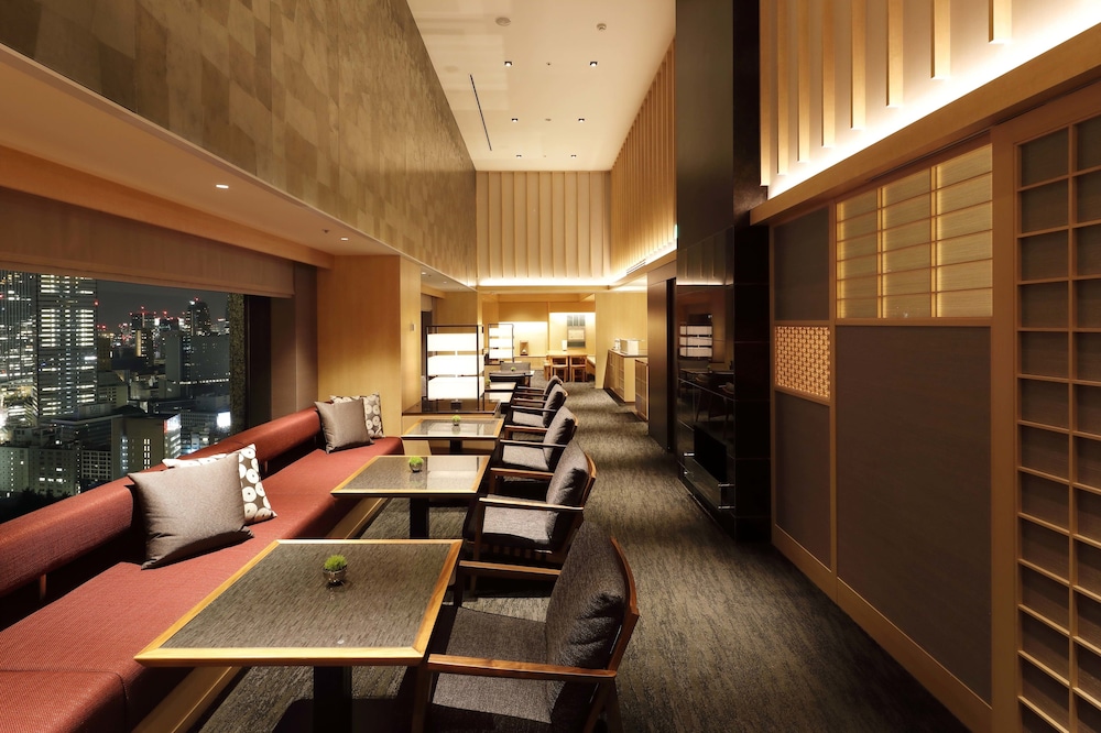 クラブデラックスハリウッドツイン, 禁煙 (朝食&クラブフロア特典あり) エグゼクティブ ラウンジ2 | ザ・キャピトルホテル 東急