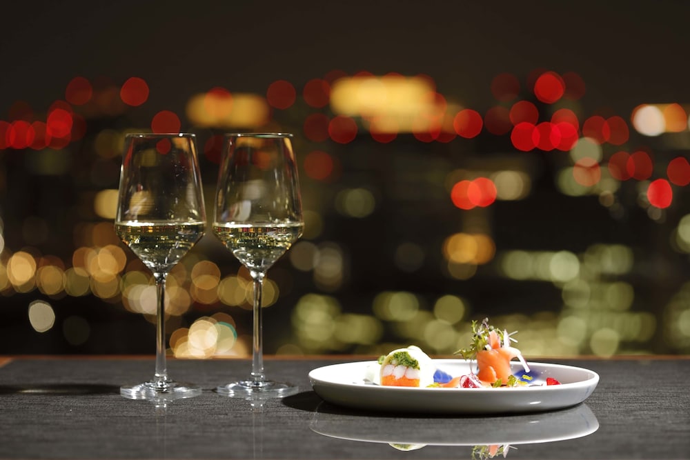 クラブデラックスハリウッドツイン, 禁煙 (朝食&クラブフロア特典あり) エグゼクティブ ラウンジ4 | ザ・キャピトルホテル 東急